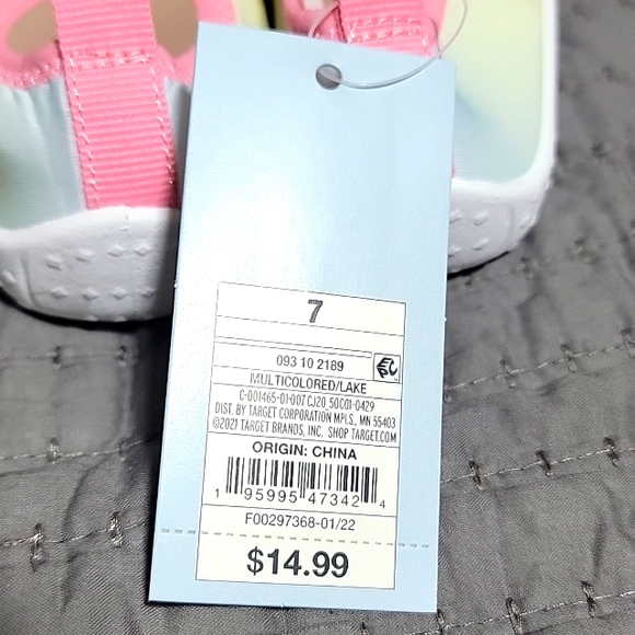 Child's and baby sized  beach slippers - Picture 6 of 7